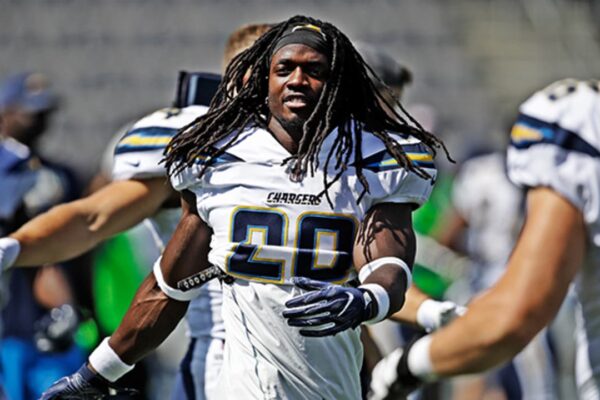 Chargers vs Eagles : un Match Crucial de la NFL