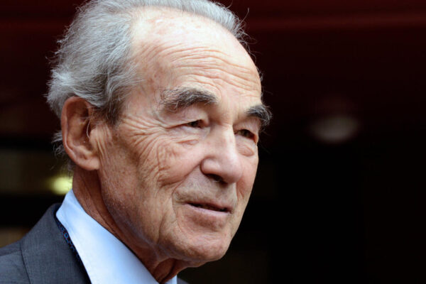 Robert Badinter : Un Pilier de la Justice Française