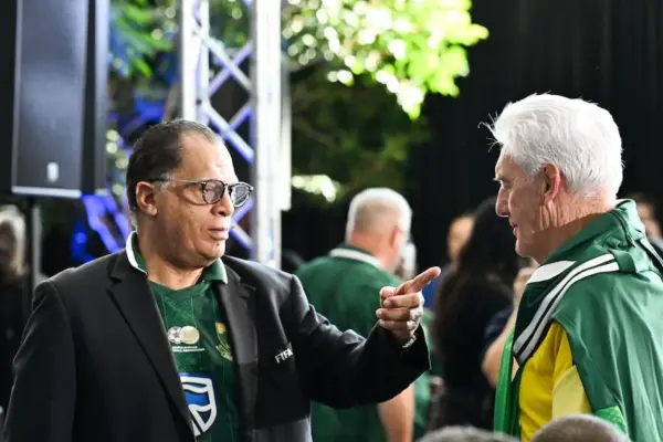 SAFA dismisses reports of coach Broos’ contract extension