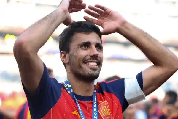 Football gossip: Rodri, Jones, Romero, Kolo Muani, Sangare, Bailey, Matsima