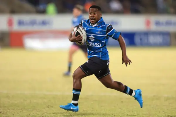Griquas go top with defeat of poor Lions