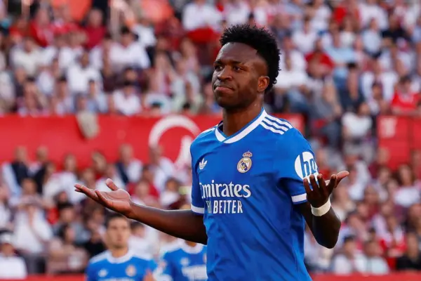 Real Madrid make improved contract offer to Vinicius Junior - The Athletic - The New York Times